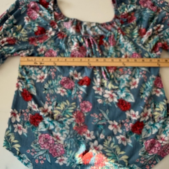 Bohemian style Chenault floral peasant top. Size small - Picture 4 of 5